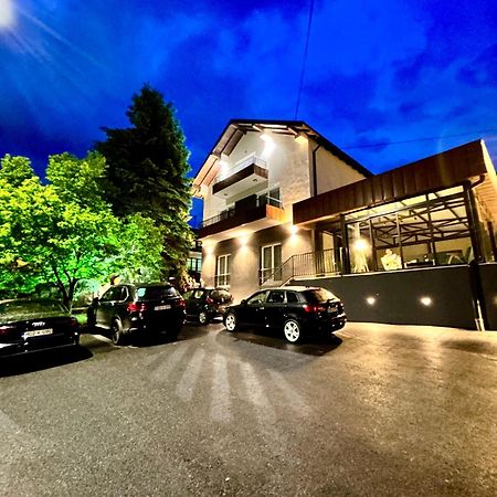 ויסוקו Sunny Corner Apartments מראה חיצוני תמונה